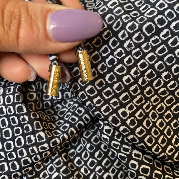 MICHAEL Michael Kors Wide Leg Pants - Picture 3 of 10